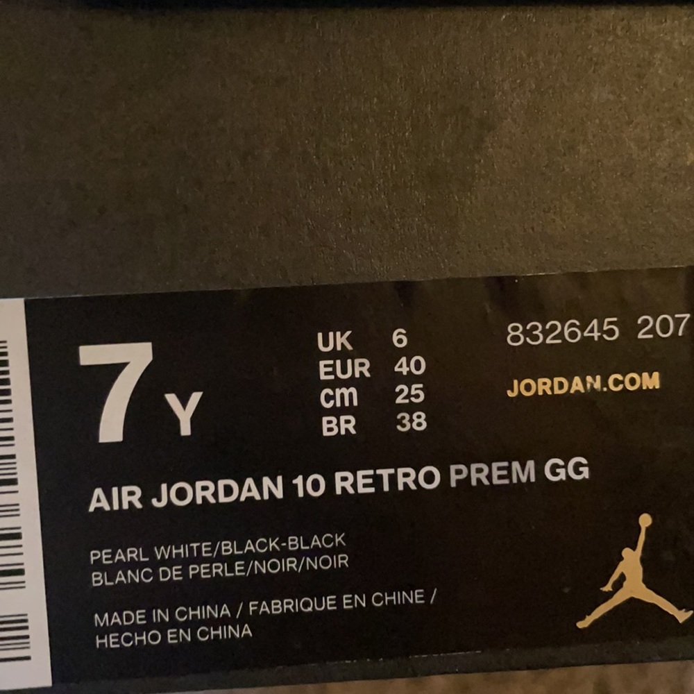 Air Jordan Retro 10 - Picture 3 of 3